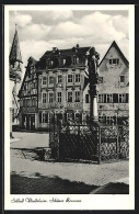 AK Windsheim, Blick Auf Den Schönen Brunnen Vor Alten Stadthäusern  - Bad Windsheim