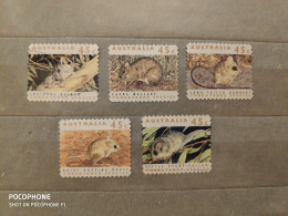 Australia	Animals (F95) - Usati