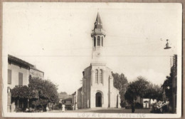 CPSM 65 - LOURES BAROUSSE - L'Eglise - La Place - Le Grand Hotel - TB CENTRE VILLAGE Petite Animation - Sonstige & Ohne Zuordnung