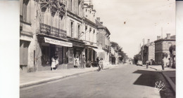 SAINT LOUBES   LA GRANDE RUE VERS LIBOURNE - Otros & Sin Clasificación