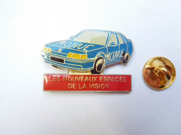 Beau Pin's , Auto Renault 21 , ACUVUE , Optique , Verso Quadrillé - Renault