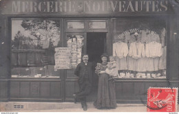 BAGNOLET CARTE PHOTO MERCERIE NOUVEAUTES BORDERAT ECRITE PAR LE PROPRIETAIRE - Bagnolet