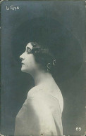 LEDA GYS / GISELLA LOMBARDI ( ROMA / ITALY ) ACTRESS - RPPC POSTCARD 1920s  (TEM508) - Artistes