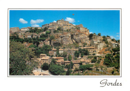 GORDES Pittoresque Village Bati Contre Une Colline Et Dominant La Vallee De L Imergue 26(scan Recto-verso) ME2635 - Gordes