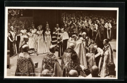 Pc Queen Elizabeth, The Crowning, Westminster Abbey  - Koninklijke Families