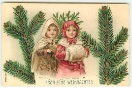 N°22822 - Carte Gaufrée - Noël  - Fröhliche Weihnachten - Fillettes Entourée De Branches De Sapin - Otros & Sin Clasificación