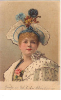 N°16250 - Femme Avec Un Chapeau, Et Un Manteau Avec Des Paillettes - Women