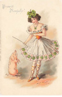 N°23828 - Nouvel An - Prosit Neujahr - Jeune Femme Dressant Un Cochon - Nouvel An