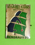 Pin's Bateau Voilier Les Grands Voilers Cutty Sark Bordeaux 90 (traces De Rouille) - Boats