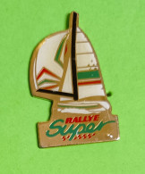 Pin's Bateau Voilier Rallye Super - Schiffahrt