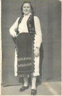 Anonymous Person Souvenir Photo Folk Costume - Personas Anónimos