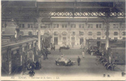 37)  TOURS  - 251 - Intérieur De La    Gare - Tours