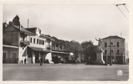 CONSTANTINE  LA GARE  ET L'HOTEL TERMINUS - Constantine