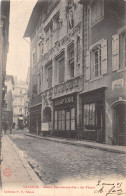 24-5679 : VALENCE . LA MAISON DES TETES - Valence