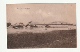 01 . Thoissey . Le Pont - Unclassified