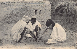 Algérie - Enfants Sahariens Jouant Aux Dames Avec Des Crottes De Chameaux - Ed. Neurdein ND Phot. 442A - Scènes & Types