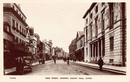 England - Sussex - LEWES High Street Showing County Hall - Andere & Zonder Classificatie