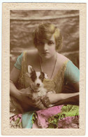 Miss Gladys Cooper ( Et Son Chien ... ) / Carte Gaufrée Sur Le Pourtour / Ed. Rotary Photo - Chiens