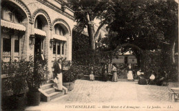 N°1561 W -cpa Fontainebleau -hôtel Moret Et D'Armagnac- - Fontainebleau