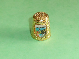 TB110D / Dé /Dés à Coudre / Etranger : Nordkapp  ( Métal ) - Thimbles