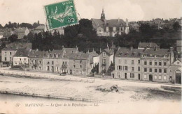 . 53 . MAYENNE . Le Quai De La République . - Mayenne