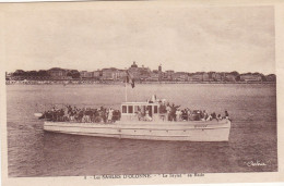 85. LES SABLES D'OLONNE .CPA .LE " STYLET " EN RADE. BATEAU D'EXCURSION. - Sables D'Olonne