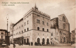 FOLIGNO - FACCIATA DELLA CATTEDRALE E DELLE CANONICHE - F.P. - Foligno