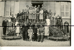 Carte Photo . CPA . D38. Cessieu . La Famille MOLARD Qui Posent Pour La Photo - Otros & Sin Clasificación