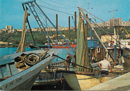 Navigation Sailing Vessels & Boats Themed Postcard Ortona Harbour - Velieri