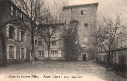 Auch - Cour Intérieure Du Collège De Jeunes Filles - école - Auch