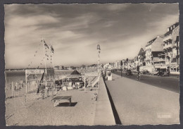 128157/ LA BAULE, Le Remblai, La Plage Et Ses Jeux - La Baule-Escoublac