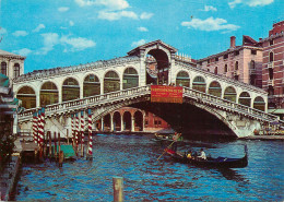 Navigation Sailing Vessels & Boats Themed Postcard Venice Rialto Bridge - Voiliers