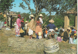 MADAGASCAR - Scène De Marché - Madagascar