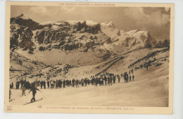 EAUX BONNES - SPORTS D'HIVER - La Foule Pendant Un Concours De Sauts à GOURETTE - Eaux Bonnes