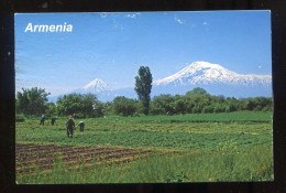 ARMENIE - Mount ARARAT .écrite En Armenien  & Francais .Armenia - Arménie