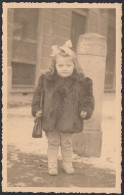 Italia 1940 - Ritratto Di Bambina In Pelliccia - Fotografia D'epoca - Places