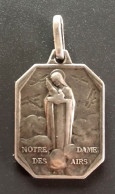 WWI Pendentif Médaille Religieuse Argent 800 Porte-bonheur D'aviateur "Notre-Dame Des Airs" WW1 - Religión & Esoterismo