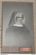 Cdv Religieuse, Photo Lorson A BERN SUISSE ..... PHI-Caisse-41 ...... CDV-117 - Old (before 1900)