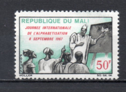 MALI  N° 105  NEUF SANS CHARNIERE  COTE 1.50€    ALPHABETISATION - Malí (1959-...)