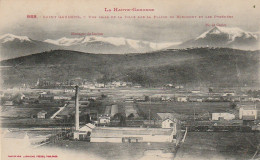 XXX -(31) SAINT GAUDENS - VUE PRISE DE LA VILLE SUR LA PLAINE DE MIRAMONT ET LES PYRENEES  - 2 SCANS - Saint Gaudens