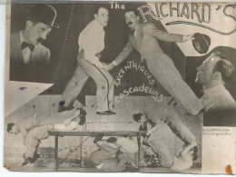 Bk / Vintage / Superbe PHOTO Publicitaire Ancienne CIRQUE Acrobate The Richard's Cascadeur Excentrique - Personen