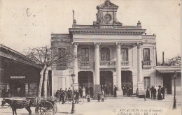 XXX -(33) ARCACHON - L' HOTEL DE VILLE - ANIMATION - 2 SCANS - Arcachon