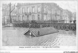 AJTP3-75-0348 - INNONDATION - La Ligne Des Invalides  - Inondations De 1910