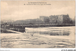 AJTP3-75-0318 - INNONDATION - Le Pont D'Alma Et La Ligne Des Invalides  - Inondations De 1910