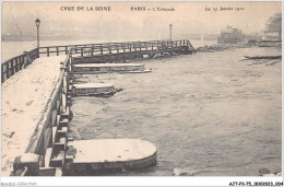 AJTP3-75-0295 -INNONDATION - L'estacade - Paris Flood, 1910