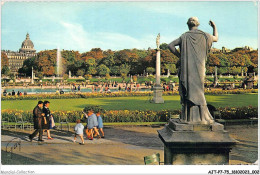 AJTP7-75-0715 - PARIS - Jardin Du Luxemboug - Le Panthéon - Panoramic Views