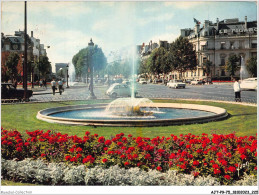 AJTP9-75-01033 - PARIS - Le Rond-point Des Champs-élysées   - Champs-Elysées