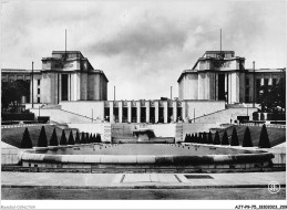 AJTP9-75-01025 - PARIS - Palais De Chaillot  - Autres Monuments, édifices