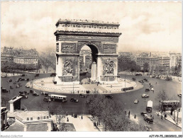 AJTP9-75-01017 - PARIS - L'arc De Triomphe  - Arc De Triomphe