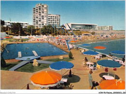 AJWP6-0605 - PISCINE - ROYAN - LA PISCINE DE FONCILLON - EN ARRIERE-PLAN  - Otros & Sin Clasificación